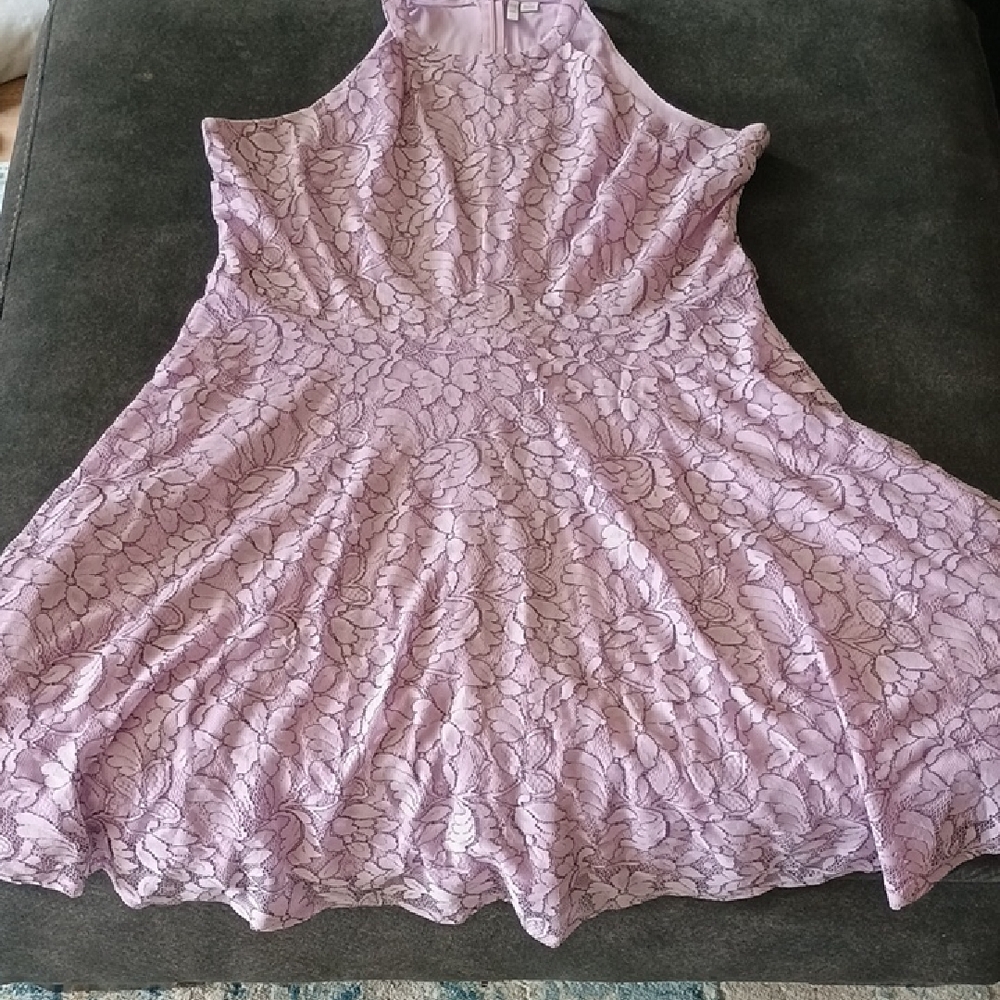Elle Soft Lavender Lace Dress